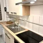 Schöne 2 In List-vahrenwald Balkon Apartment Hannover